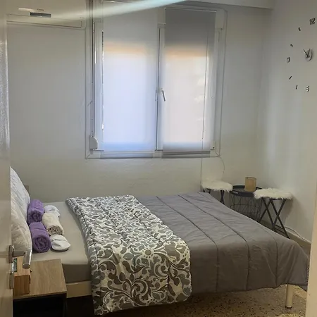 φωτεινο διαμερισμα στη νεαπολη-λαρισας έως 2 άτομα Larissa