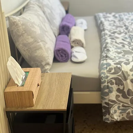 φωτεινο διαμερισμα στη νεαπολη-λαρισας έως 2 άτομα *